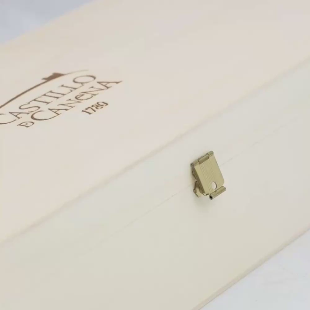 ESTUCHE DE MADERA RESERVA FAMILIAR CASTILLO DE CANENA